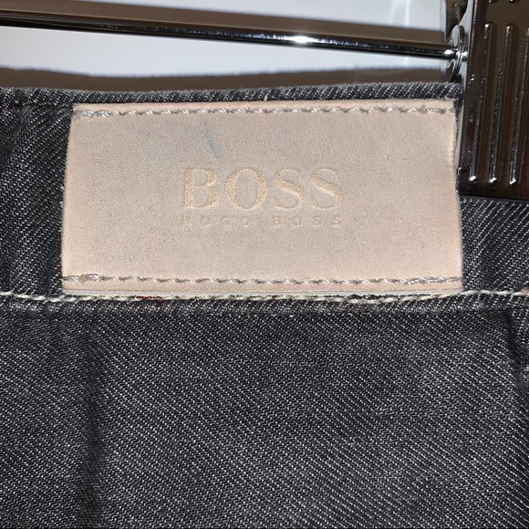 Hugo Boss Washed Black Cropped Capri Denim Jeans - Picture 4 of 12